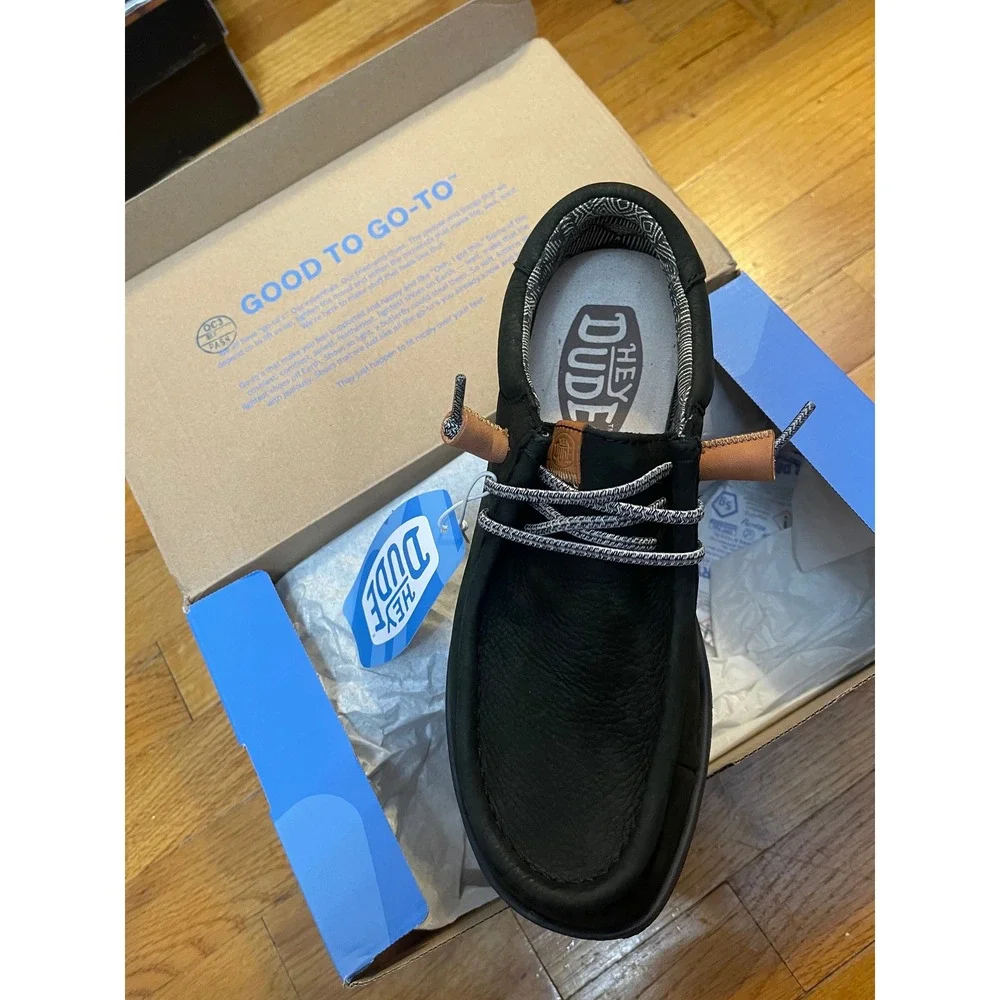 Hey Dude Wally Grip Craft Leather Black Mens Shoes 40175-001 Size 7 woman's 9NEW